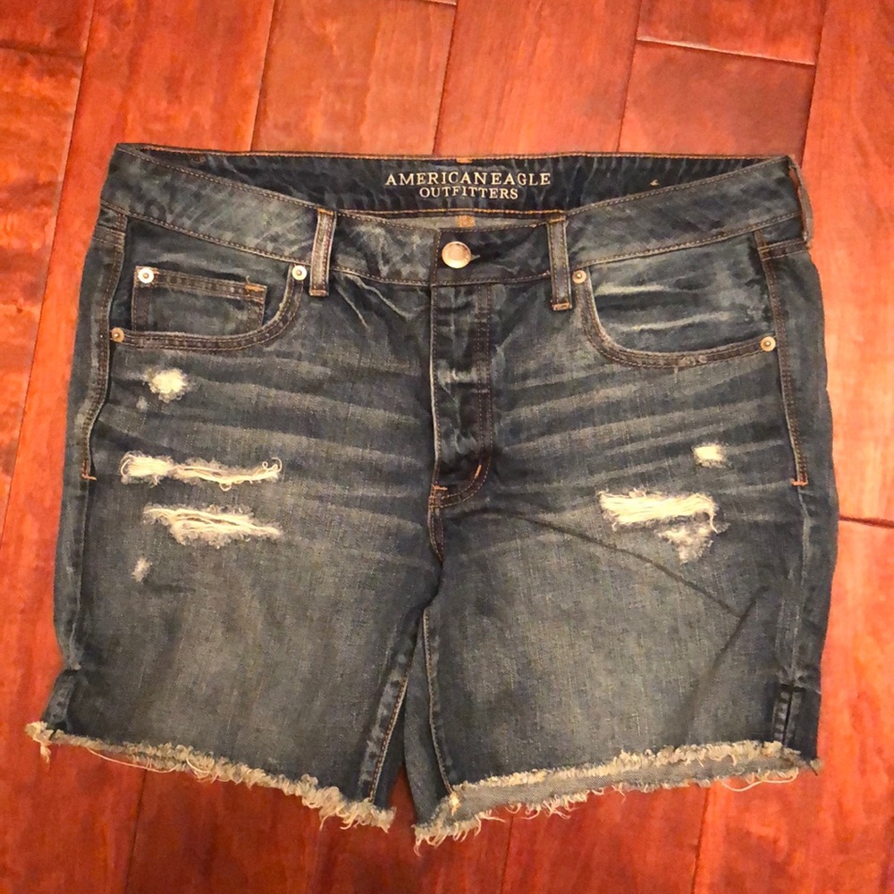American Eagle denim Bermuda cut off shorts 14